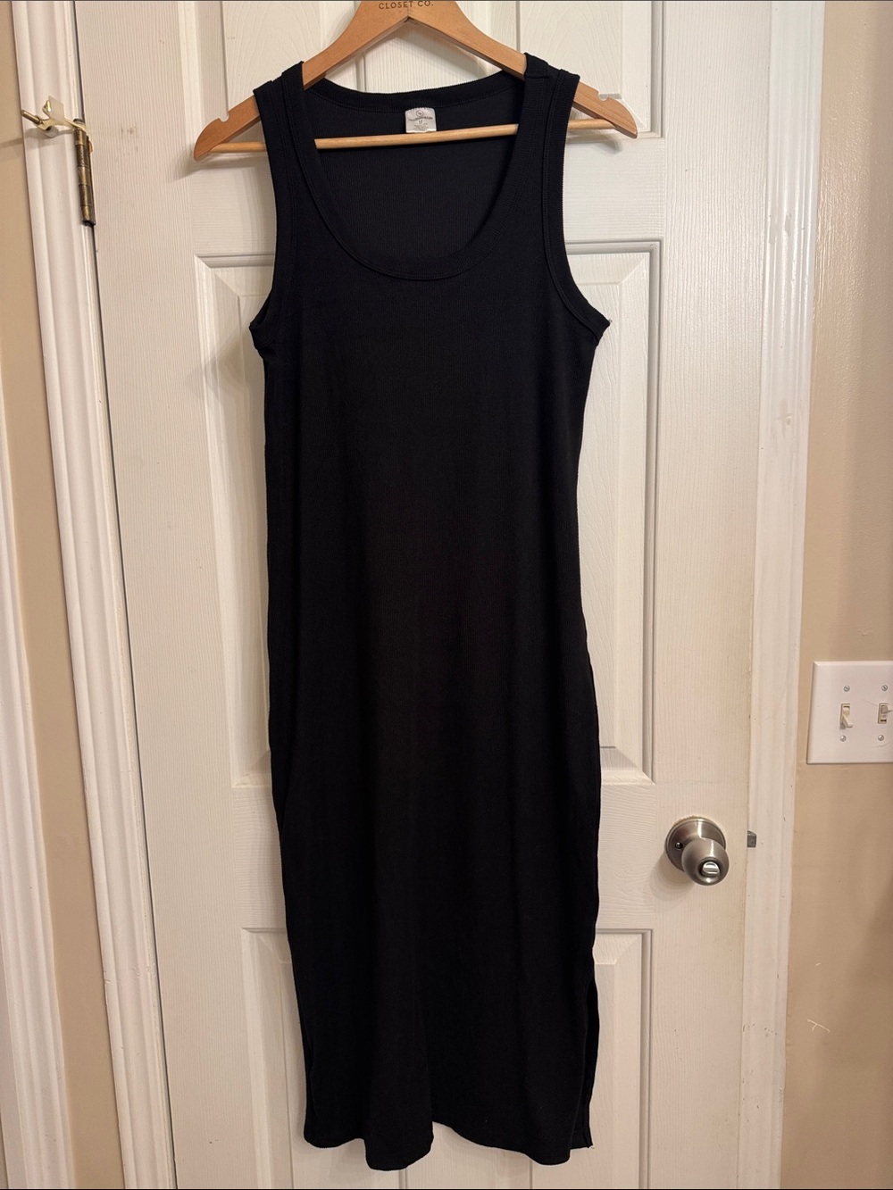 Black Sleeveless Maxi Tank Dress - Sleek Everyday Staple